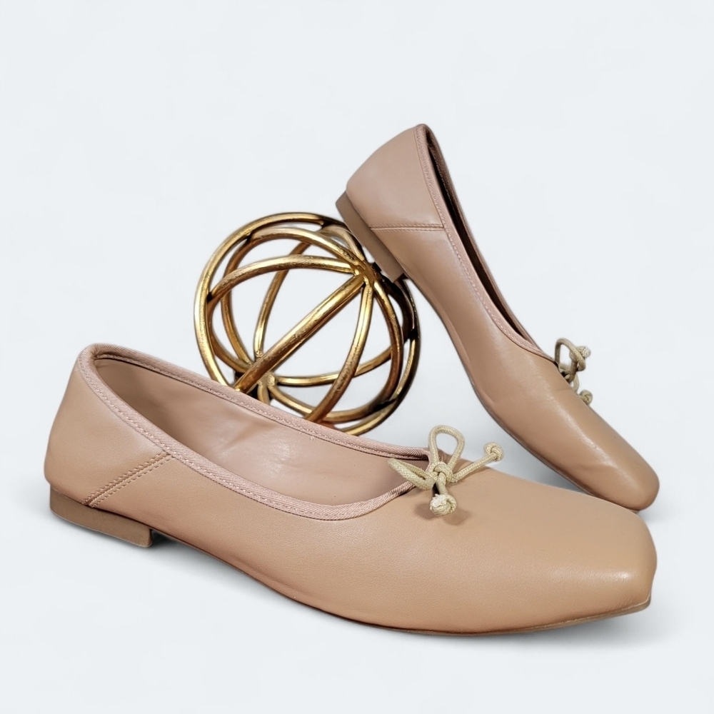 Madden Girl Tan Ballet Flats Size 8 Tan Square Toe With Bow